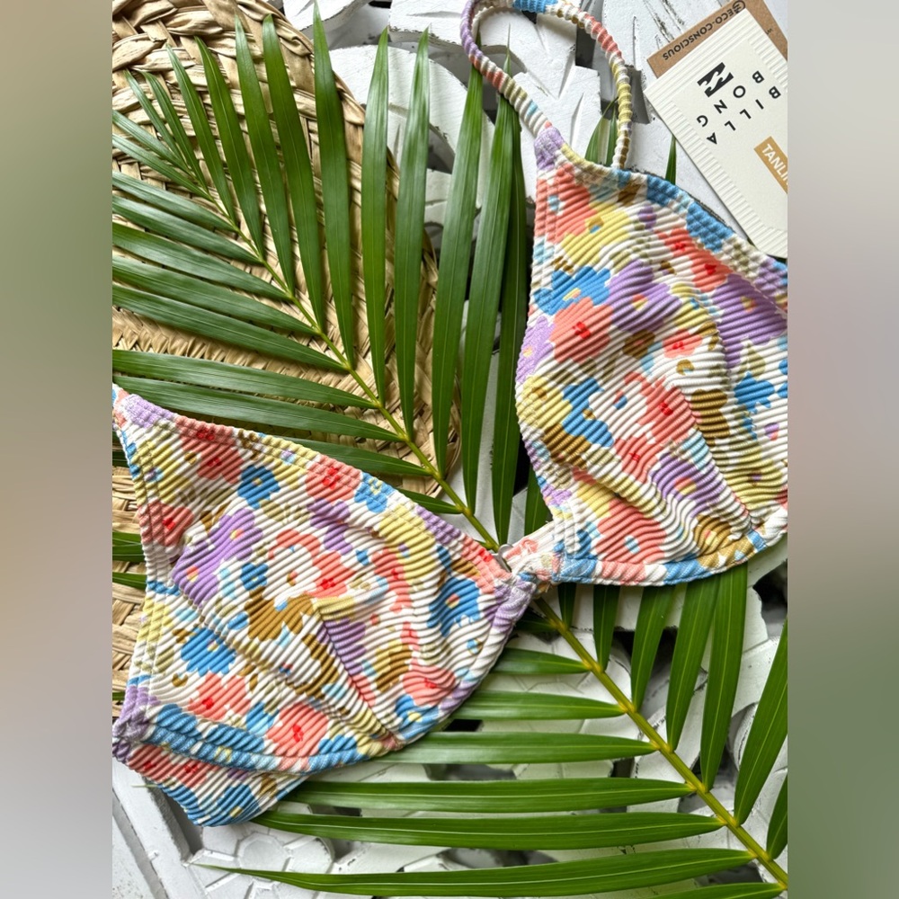 ⭐️🌸✨ BILLABONG ✨🌸 Dream Chaser Tanlines Reese Underwire Bikini Swim Top